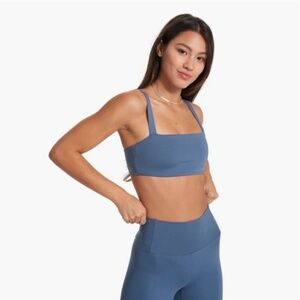 Vuori Evolve Square Neck Sports Bra Blue Stretch Workout Gym Athleisure Sz Large